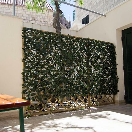 Ferienwohnung House Nataniel In Omis Near Sea Exterior foto